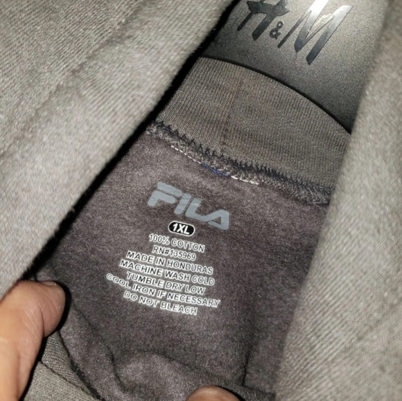 Fila hoodie - Picture 2 of 3